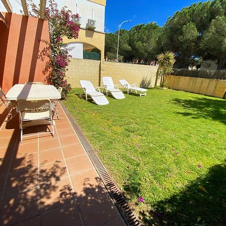 הוילה Casa L'Escala, Piscina Comuntaria I Jardi Privat מראה חיצוני תמונה