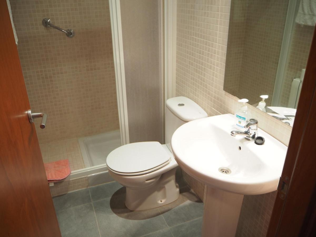 הוילה Casa L'Escala, Piscina Comuntaria I Jardi Privat מראה חיצוני תמונה